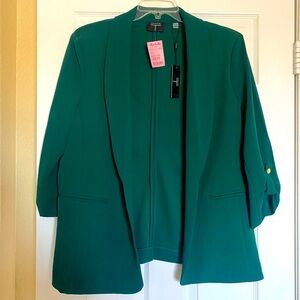 Tahari Evergreen Blazer size XL new with tags